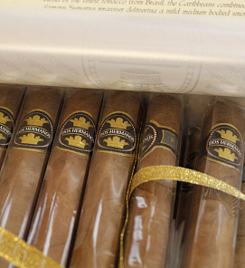 D.H.Royal Robusto Н.   АТП
